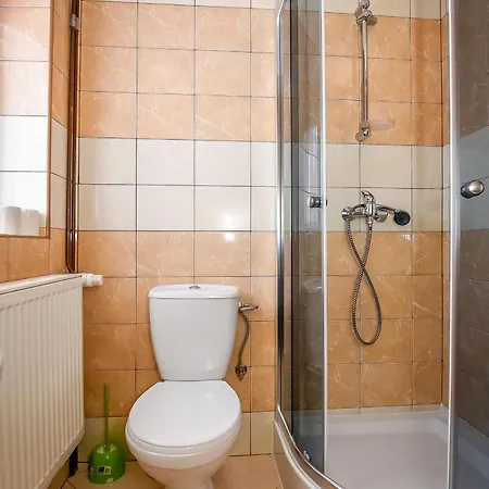 Bed & Breakfast Goscinne Tatarek 3*
